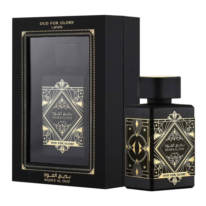 Perfume unisex Lattafa Badee Al Oud For Glory Edp 100ml con diseño elegante en la botella.